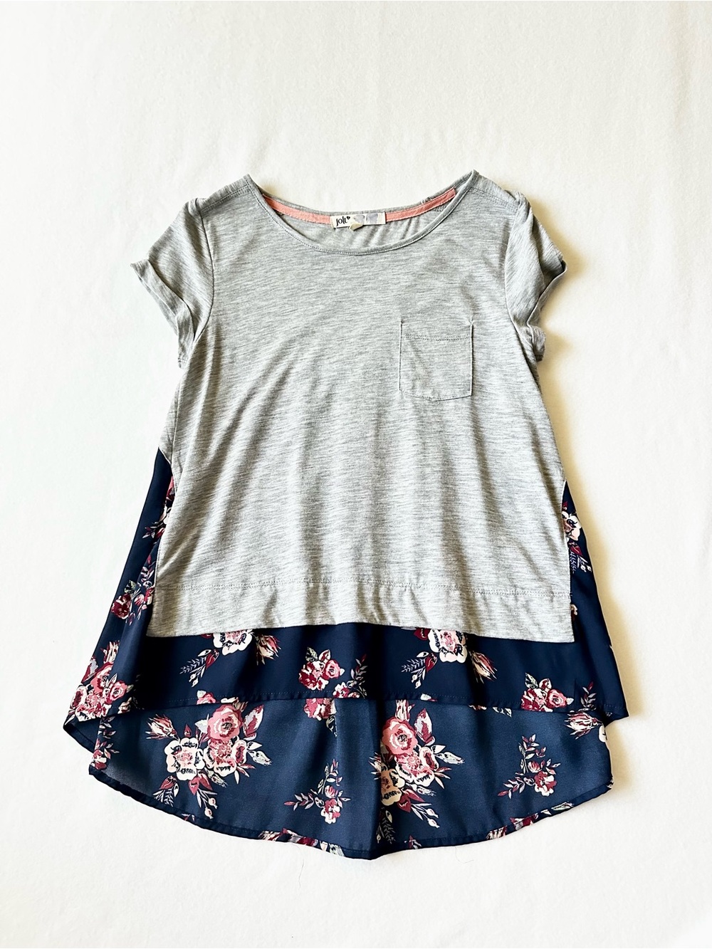 Jolt Women Floral Mixed Media Top Medium Gray Navy Blue Chiffon High Low Hem